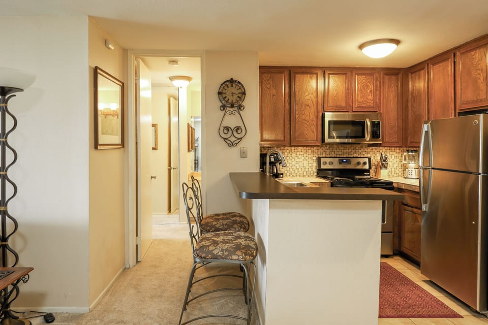 Condo, 1 Queen Bed with Sofa bed, Ocean View (F212 Bahama Hideaway) | Private kitchen