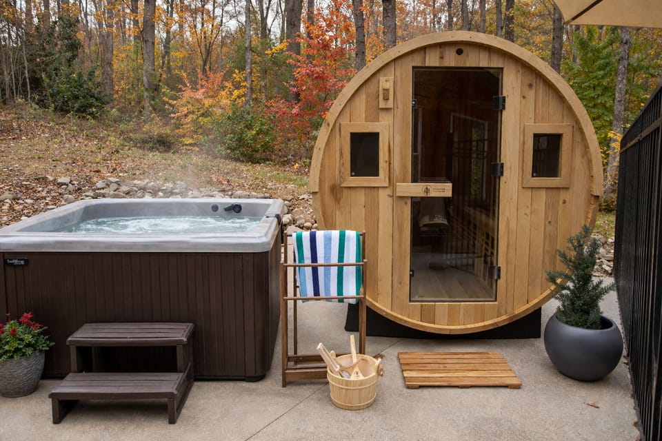 Outdoor spa tub
