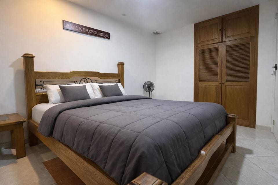 Double Antique Room | WiFi (free)