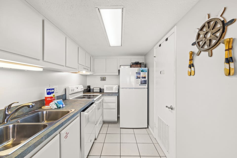 Your kitchen has everything you could possibly need to make breakfast, lunch and dinner.