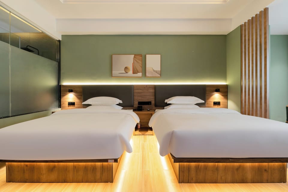 Luxury Twin Room, City View | Premium bedding, down comforters, desk, laptop workspace