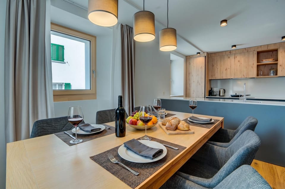 Kitchen and dining area