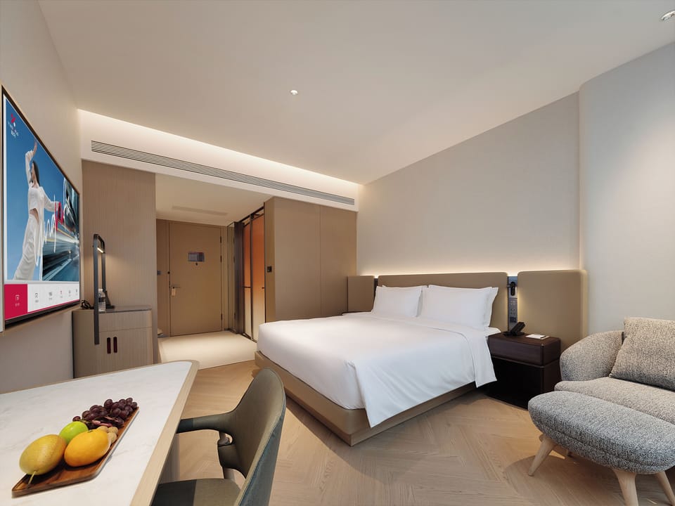 Standard Double Room Single Use | Iron/ironing board, WiFi (free)