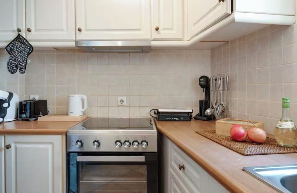 Villa, Private Pool, Sea View | Private kitchen