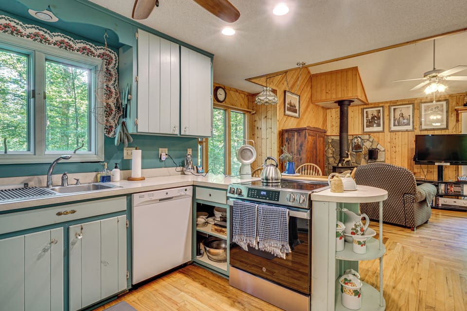 Kitchen | 1st Floor