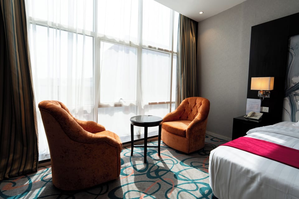 Single Room, City View | Desk, laptop workspace, WiFi (free)