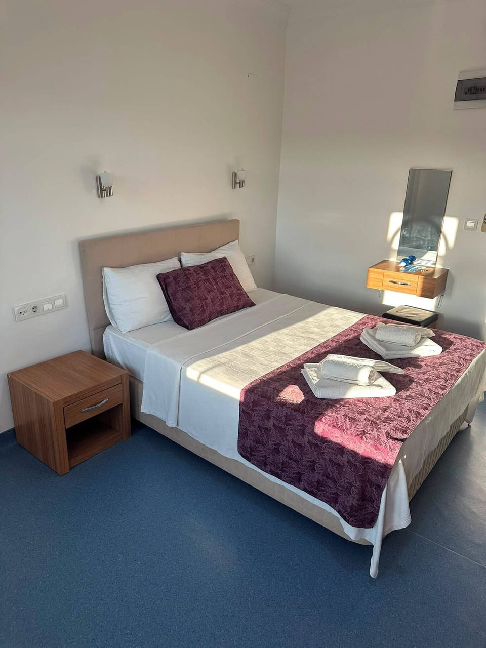 Classic Double Room, Balcony | WiFi (free)