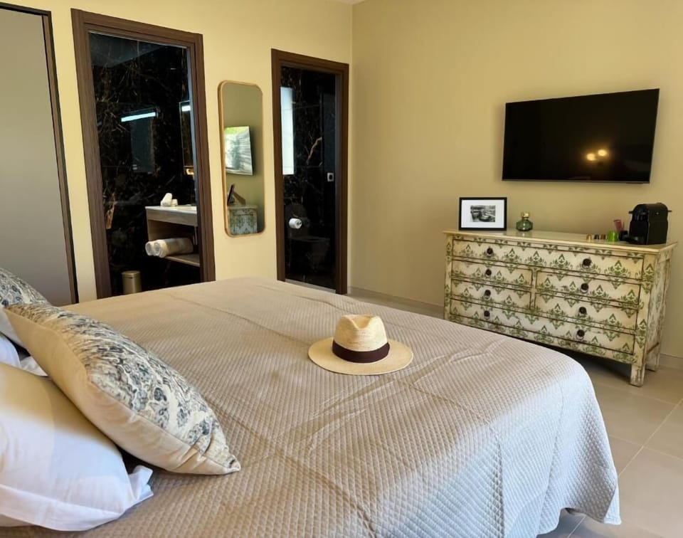 In-room safe, desk, laptop workspace, blackout drapes