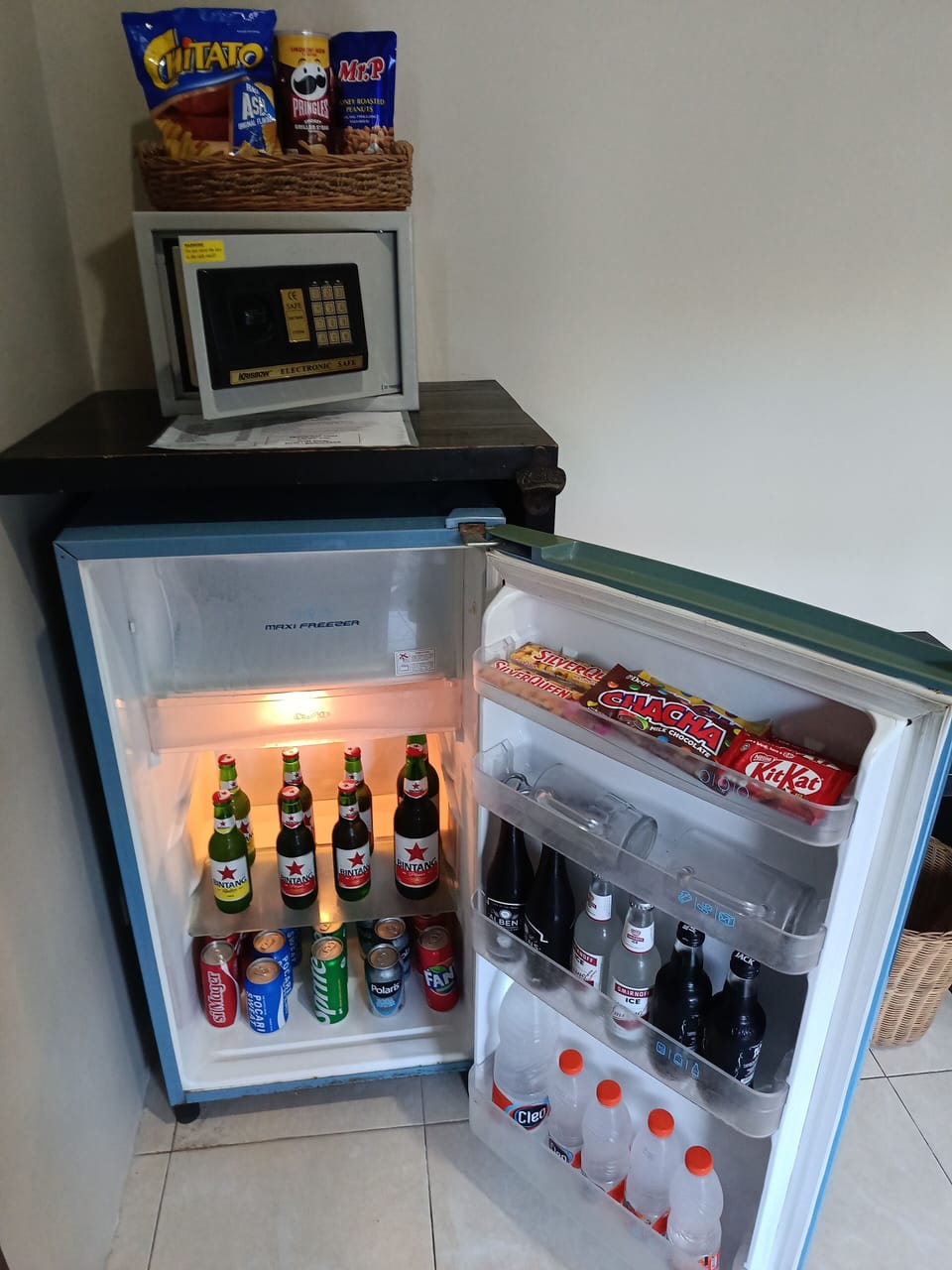 Minibar, in-room safe, desk, soundproofing