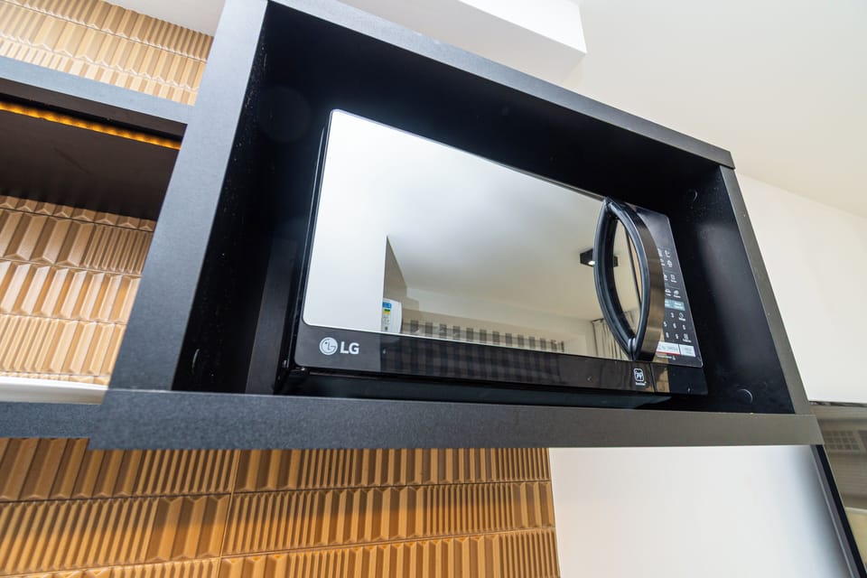 Basic Apartment, Balcony | Microwave
