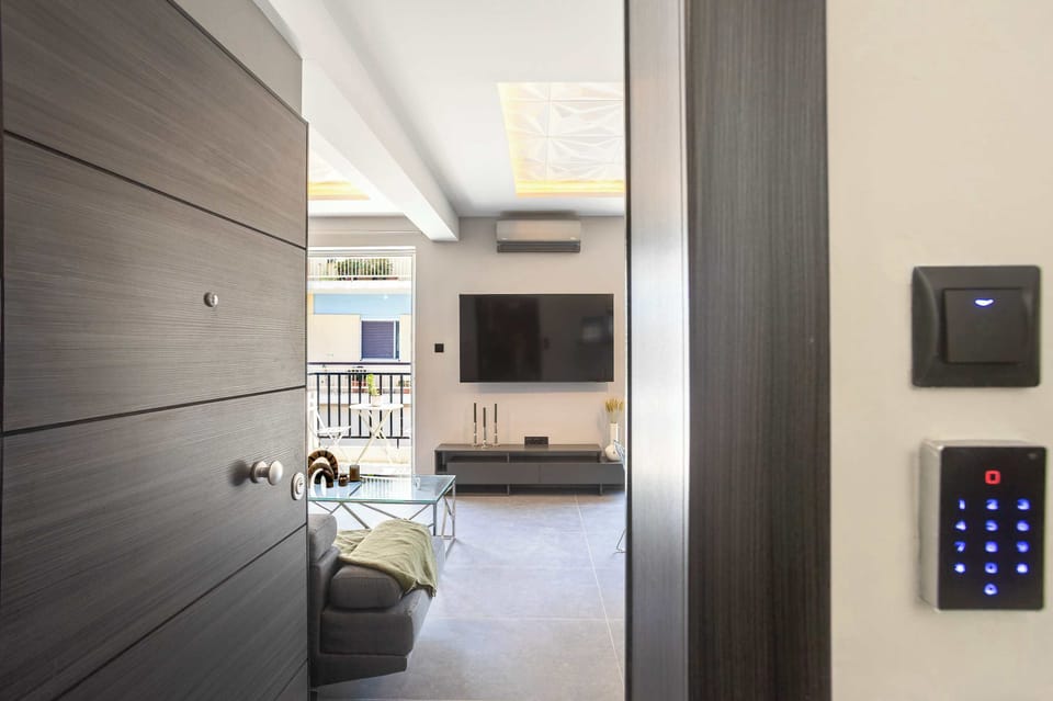 Apartment entrance with secure access panel