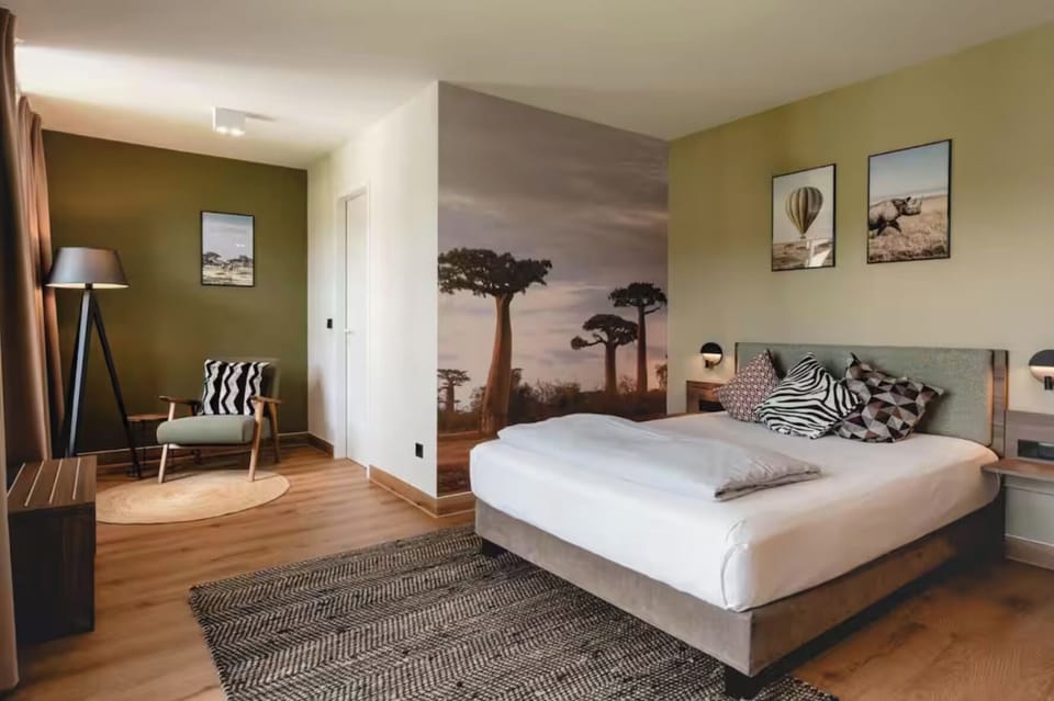 Bedroom. Interior and views may vary based on location and availability.