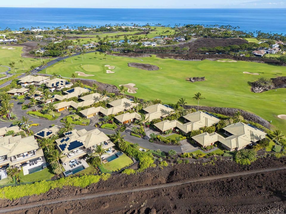 Aloha Nui at Residences of Laulea, Big Island, Hawaii, by Luxus Vacation Properties