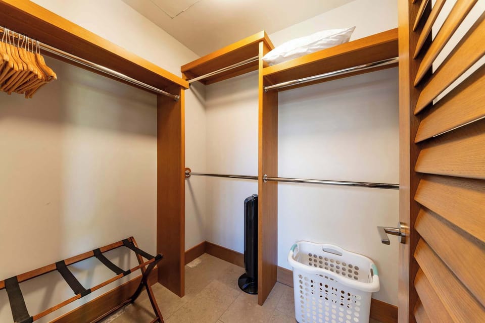 Closet | Aloha Nui at Residences of Laulea, Big Island, Hawaii, by Luxus Vacation Properties
