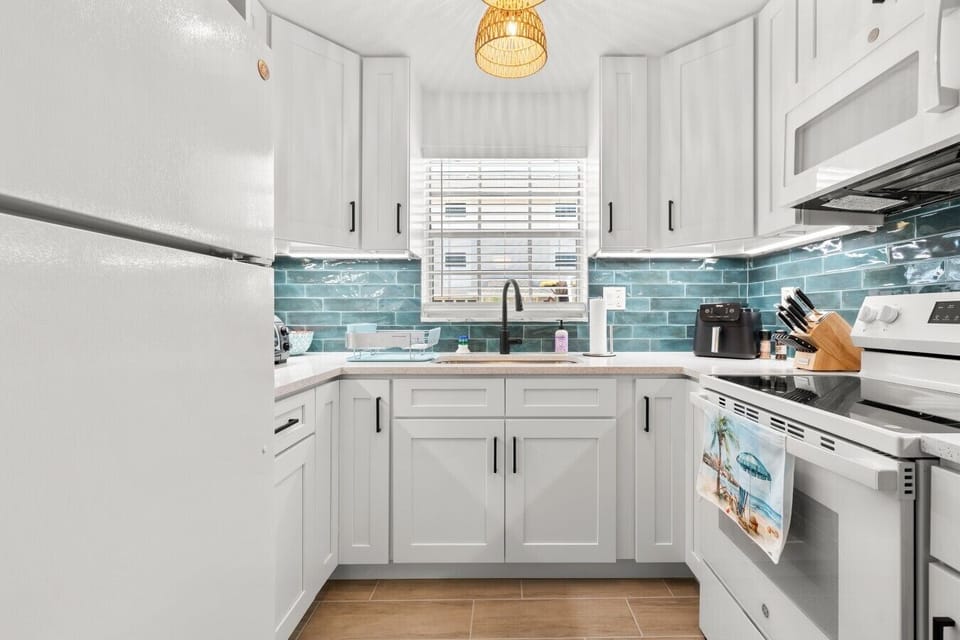 2655 Woodette Dr.-7