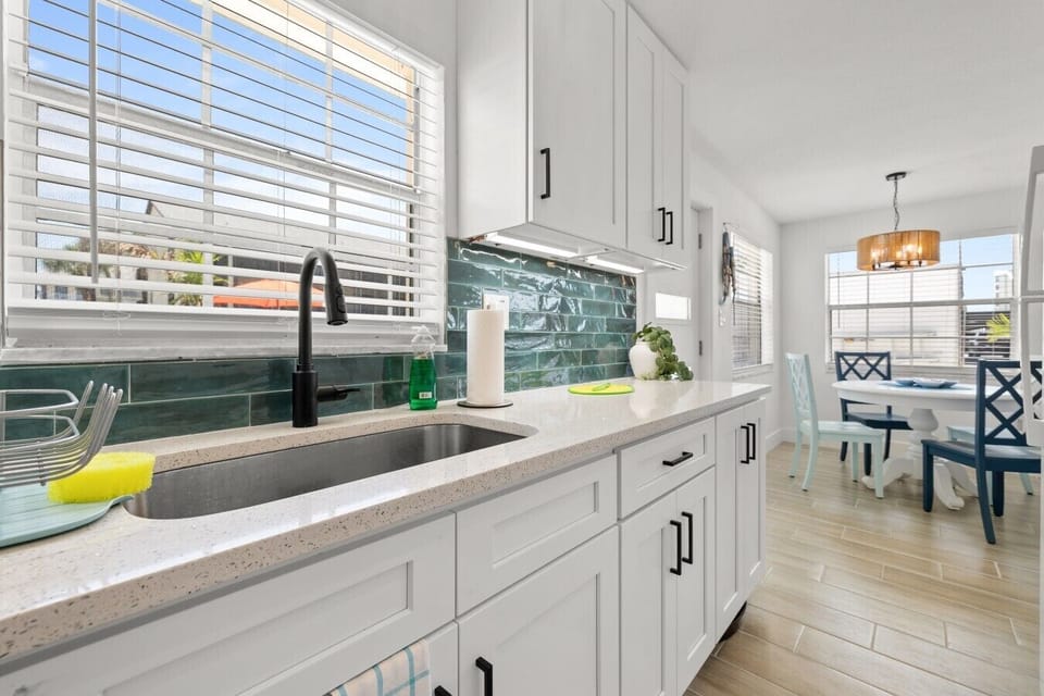 2651 Woodette Dr.-5