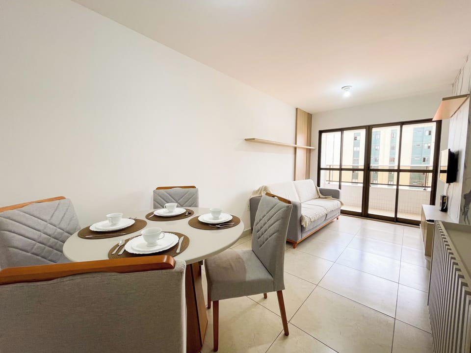 Apartment | Dining