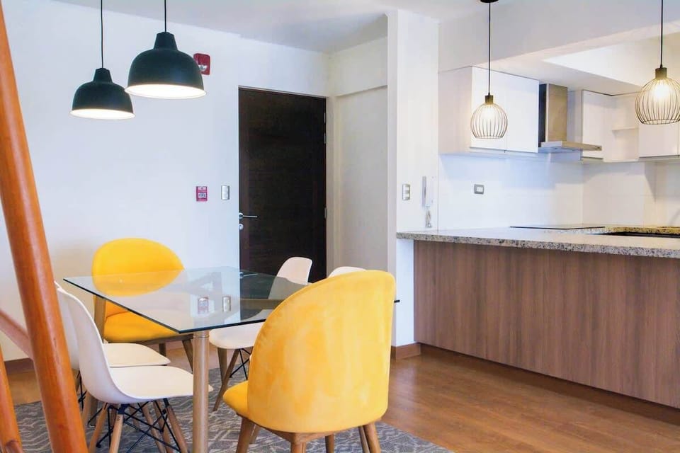 APT 2 - Dinning area