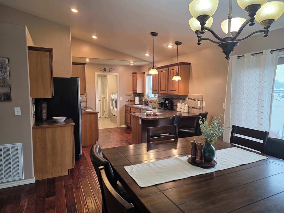 Dining Room to Kitchen
