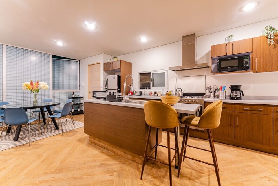 AirBnB SLP-PH-14