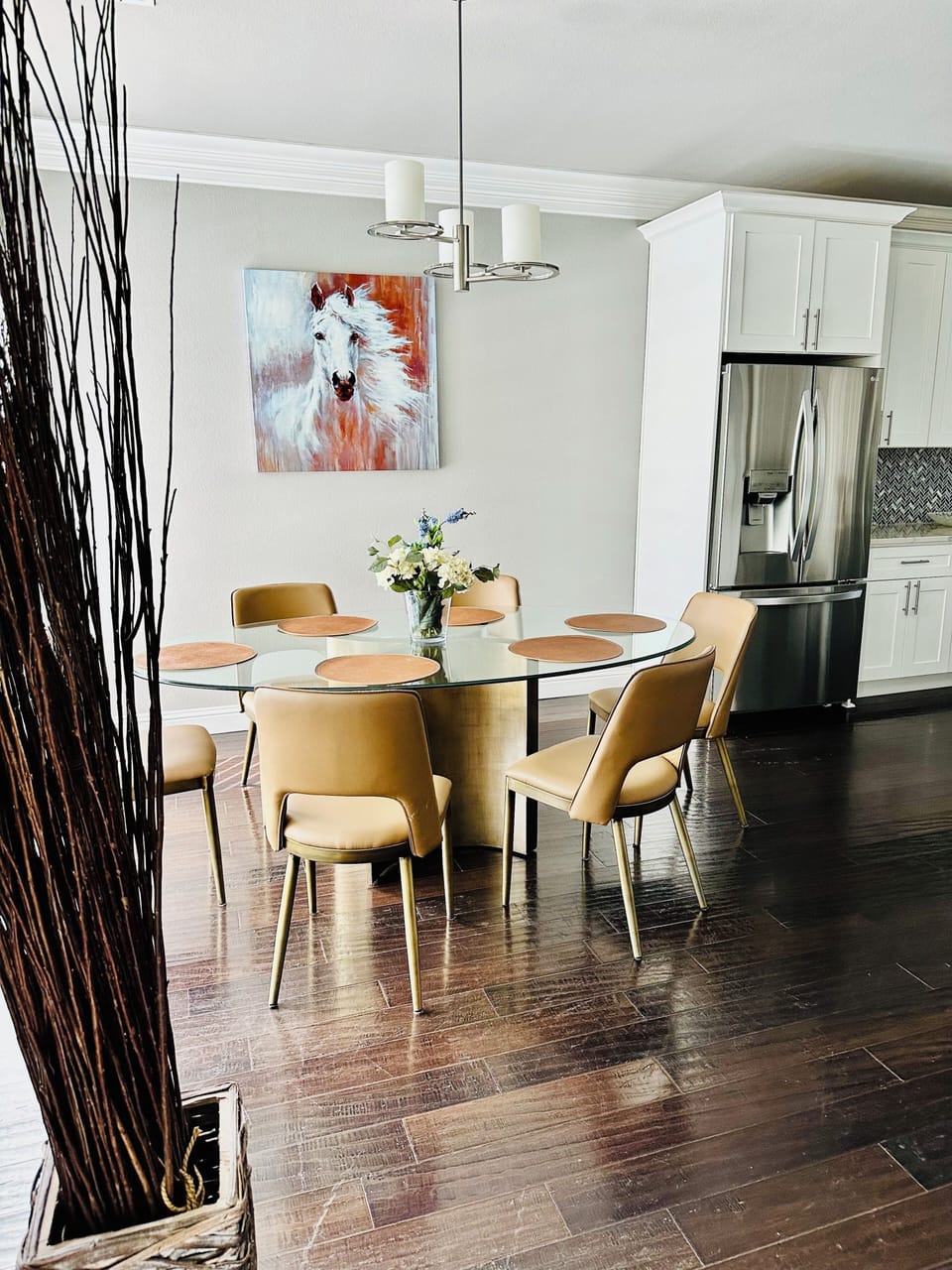 Breakfast table 