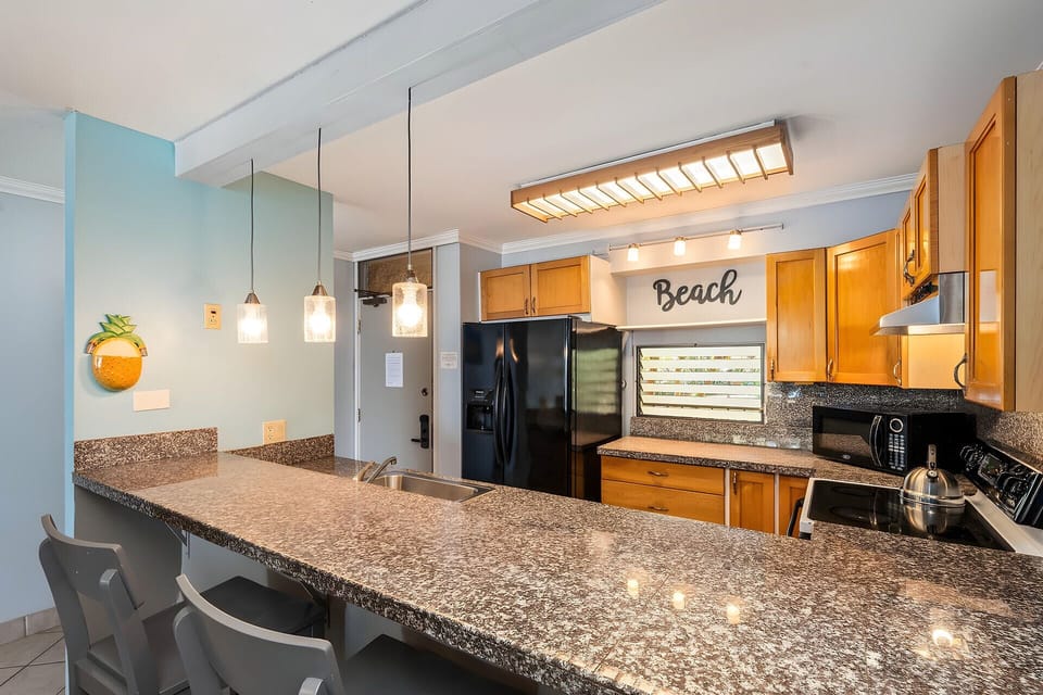 Kitchen With Island