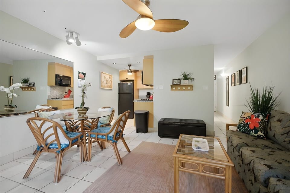 Living Area With Dining