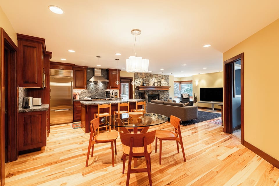 Open-concept dining and kitchen area