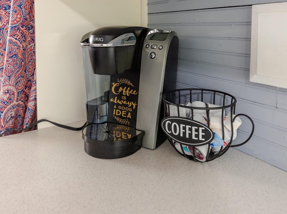 Keurig w/coffee