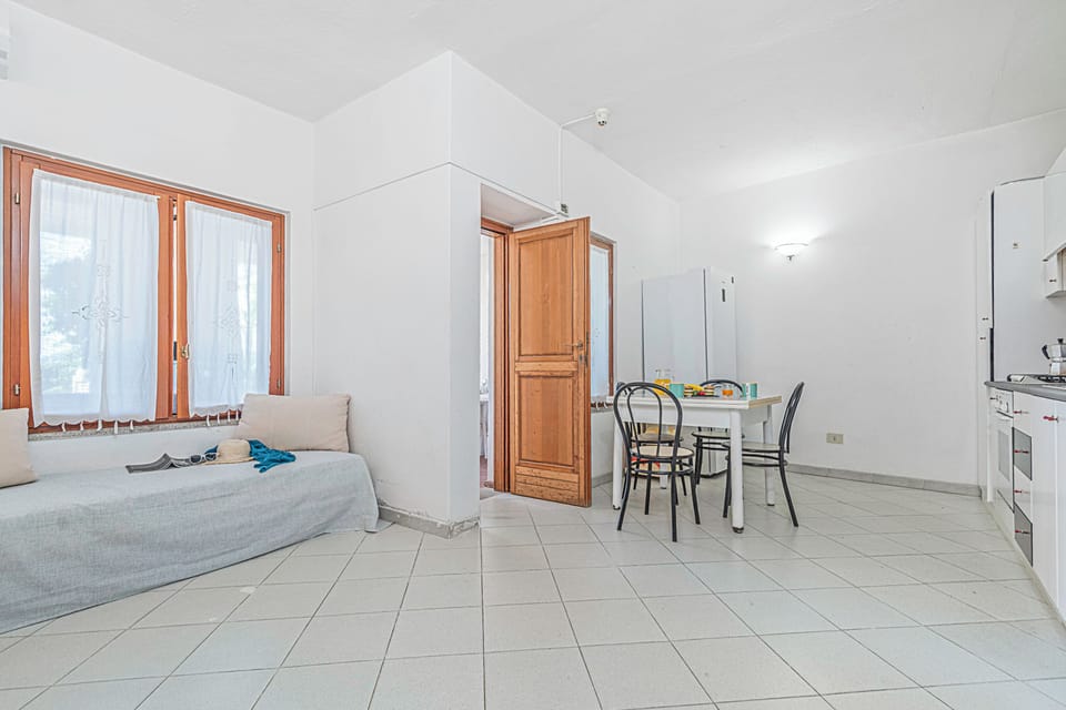 Living and dining room