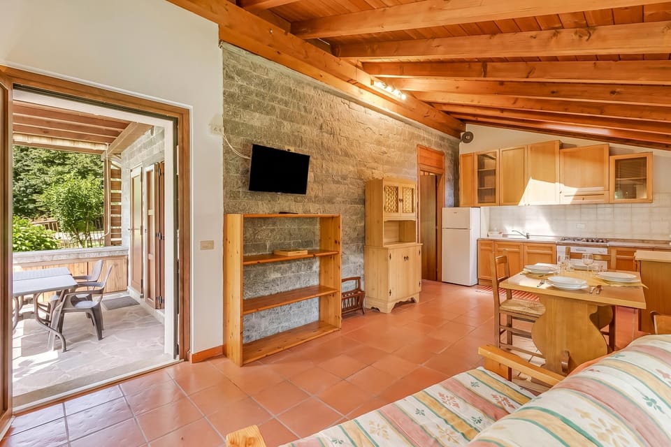 Living and dining room