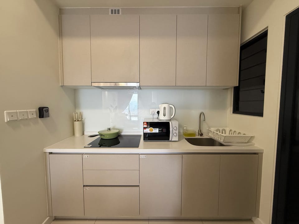 Apartment, 3 Bedrooms, Non Smoking | Private kitchen
