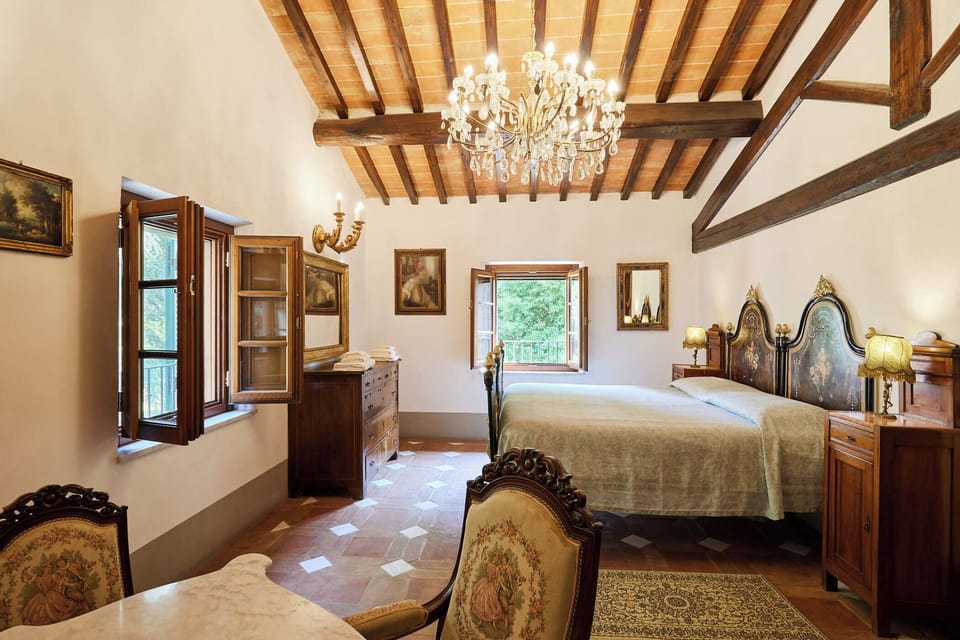 Deluxe Villa, 2 Bedrooms | 1 bedroom, individually decorated, individually furnished, desk