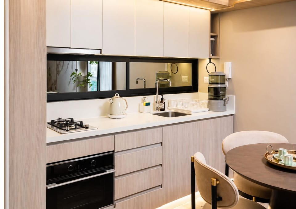 Superior Apartment, Balcony, City View | Private kitchen | Rice cooker