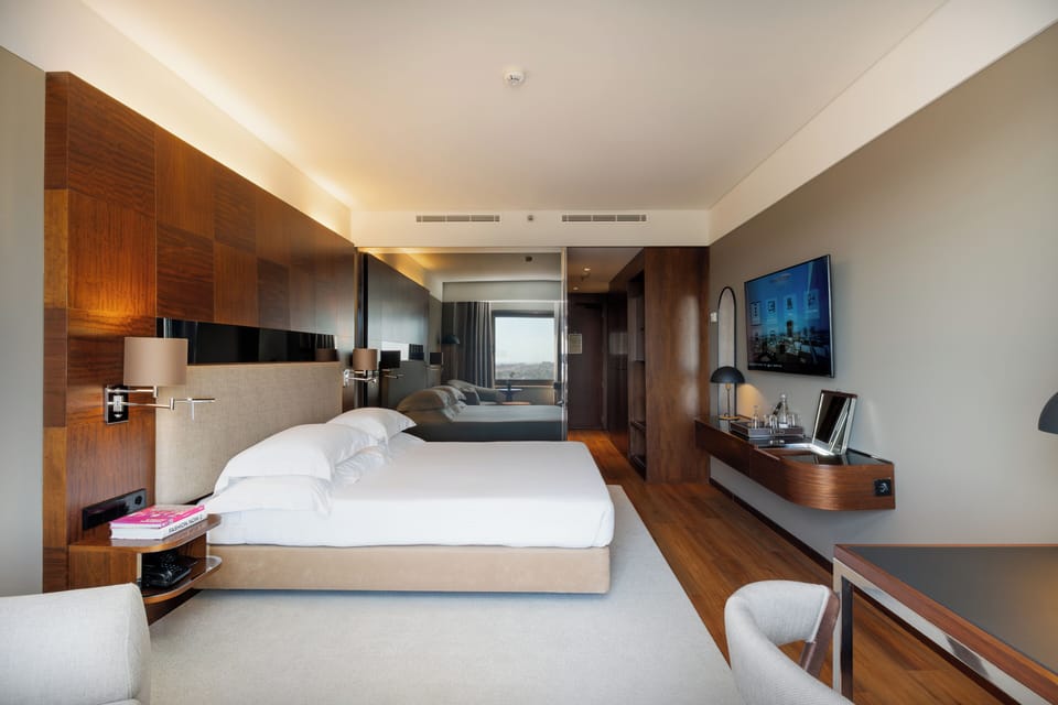 Superior Double Room, Tower | Minibar, in-room safe, desk, blackout drapes