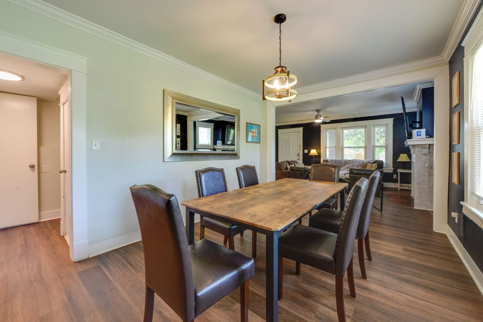 Dining Area | 1st Floor