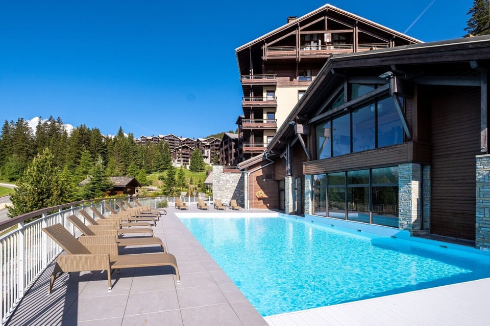 Holiday Home Swimming Pool