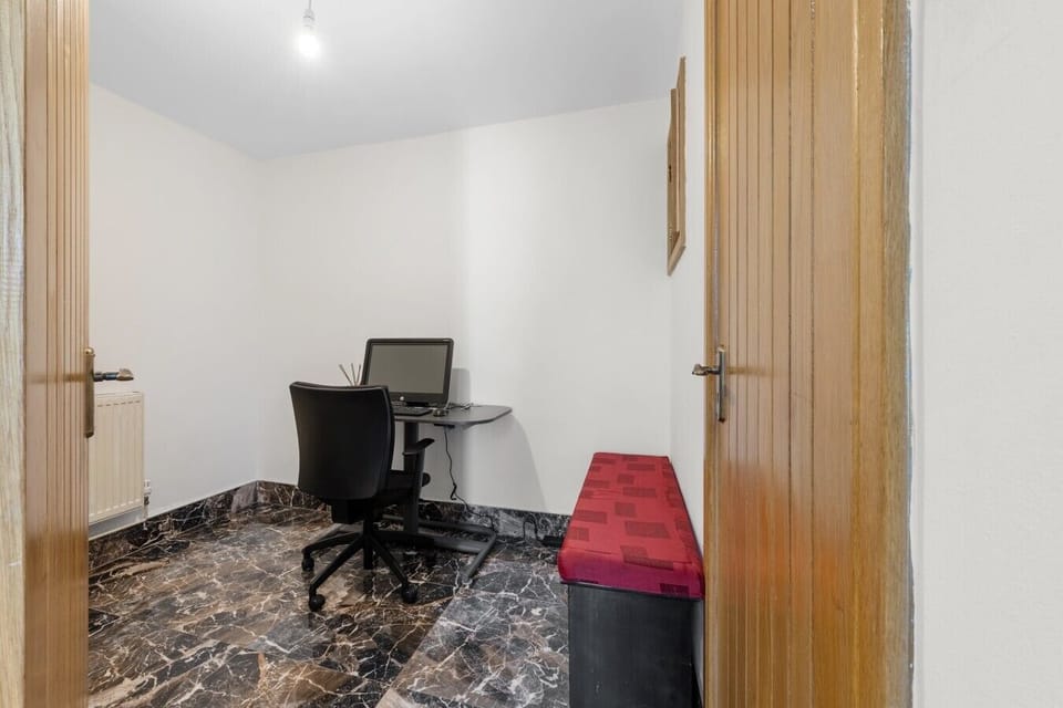 Private home office room