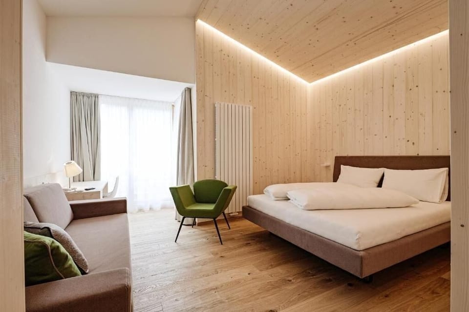 Double Room, Balcony, Mountain View | In-room safe, desk, laptop workspace, blackout drapes