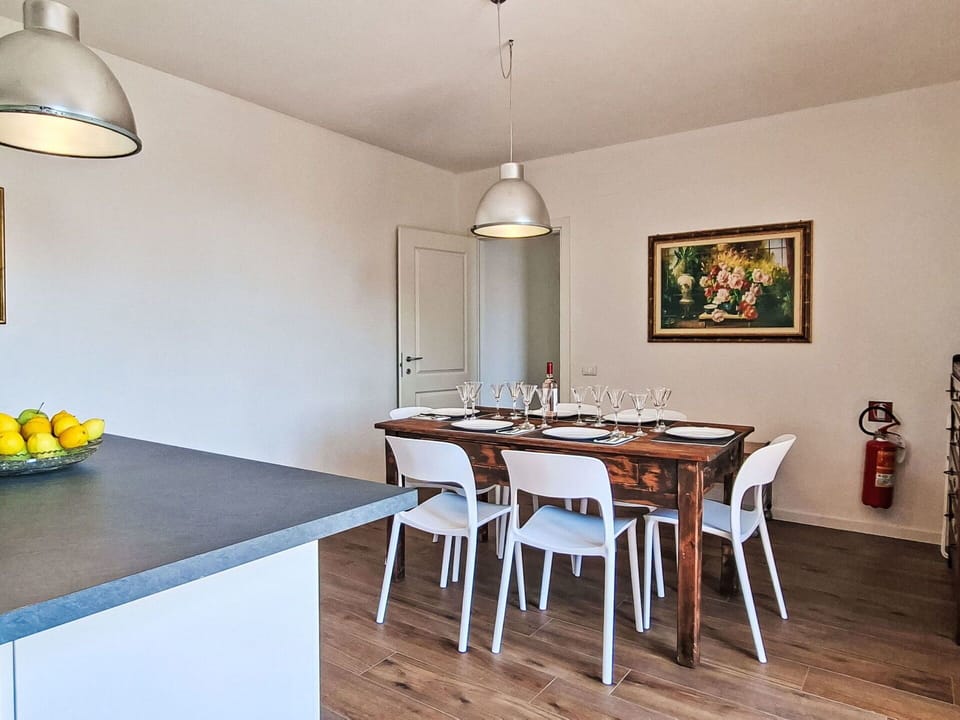 Furniture, Interior Design, Flooring, Chair, Table, Wood, Kitchen & Dining Room Table, Dining Room, Floor, Ceiling