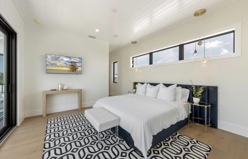 Master Bedroom 1