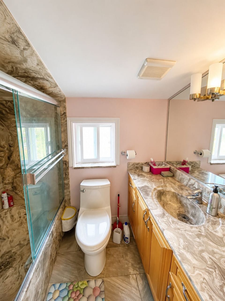 Standard Double Room, Patio, Hill View | Bathroom | Combined shower/tub, free toiletries, hair dryer, slippers
