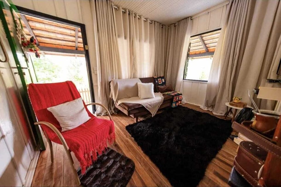 Basic Room, Garden View | Living area