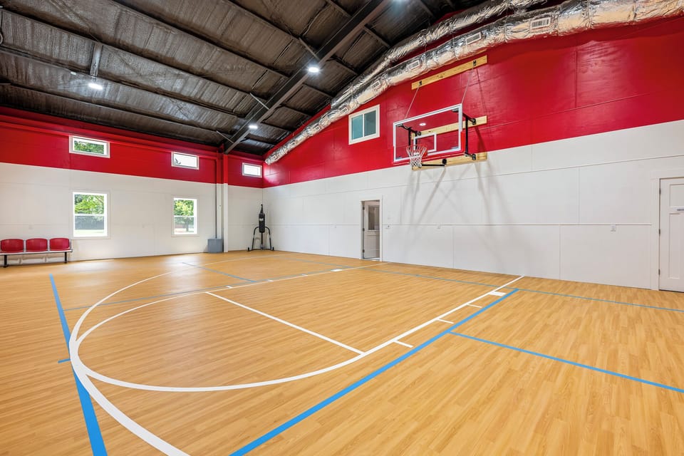 Sport court