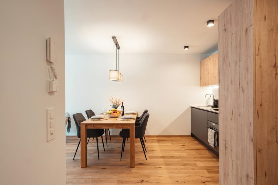 Kitchen and dining area