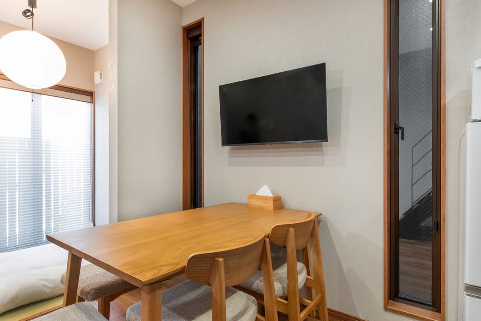 Townhome, 2 Bedrooms, Non Smoking | Living area