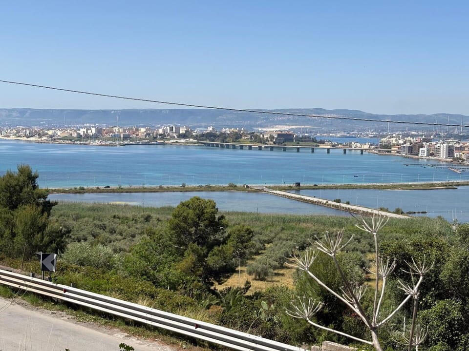 Water, Water Resources, Body Of Water, Bridge, Waterway, Coast, Coastal And Oceanic Landforms, Bank, Lake, Channel
