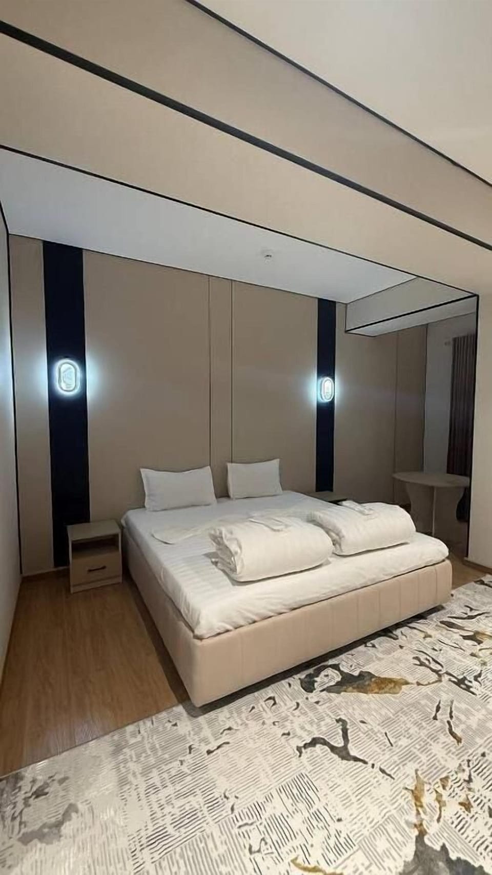 Standard Double Room, City View | Desk, WiFi (free)
