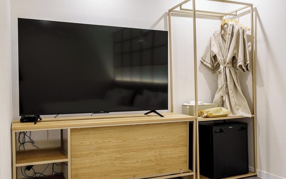 Studio Suite, 2 Queen Beds, Non Smoking, Private Bathroom | Interior