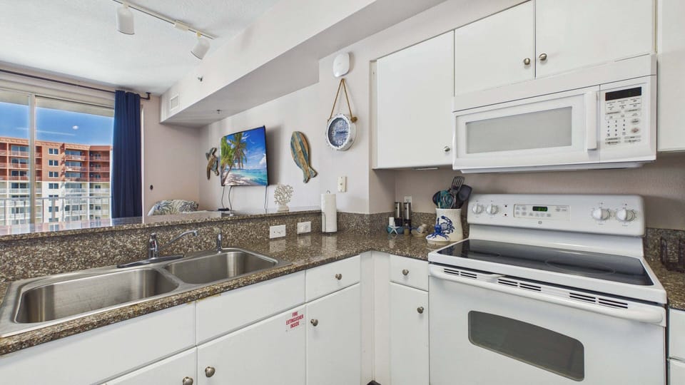 Full kitchen with all the cooking essentials